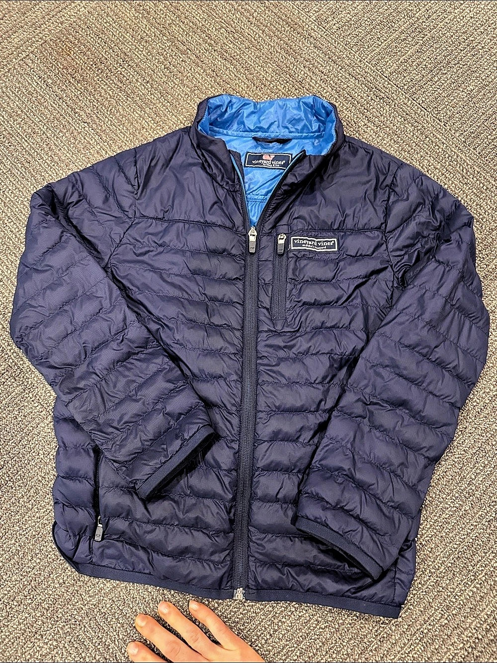 vineyard vines Lightweight Packable Puffer Jacket Purple & Blue Small